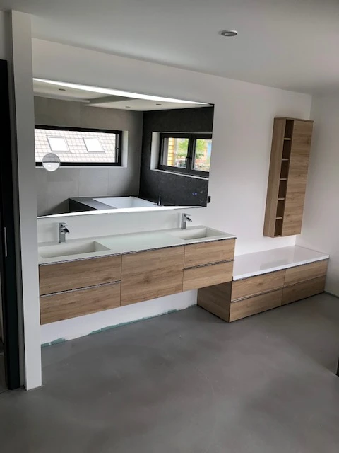 Grande salle de bain contemporaine 2