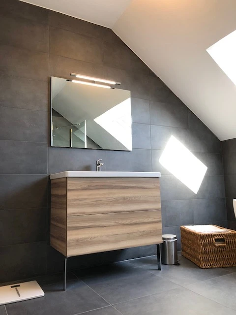 Salle de bains sous comble 2